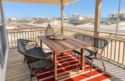 Silver Cay House | 051 Topsail by ACP