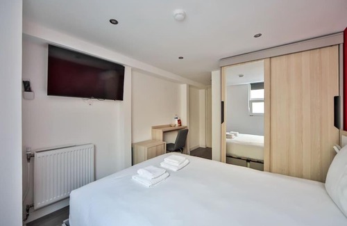 Charenton-le-Pont Apartment | 09.Chambre double#CoLiving#Loft#HomeCinema#fitness