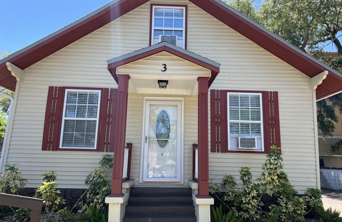 St. Augustine Apartment | 1-2 miles from St George and St Augustine