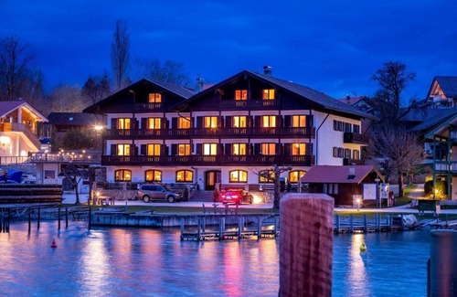 Gstadt Apartment | 1 App. 1-Zimmer mit Kochnische Balkon und seitlichem Blick zum See