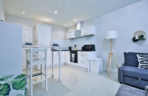 Gabalfa Apartment | 1-Bed City Nest in Cardiff