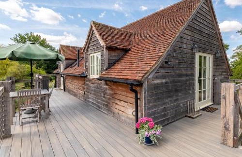 Ipswich House | 1 Bed in Aldham 86650