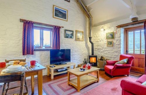 Llanfihangel Tal-y-llyn House | 1 bed in Cantref BN264