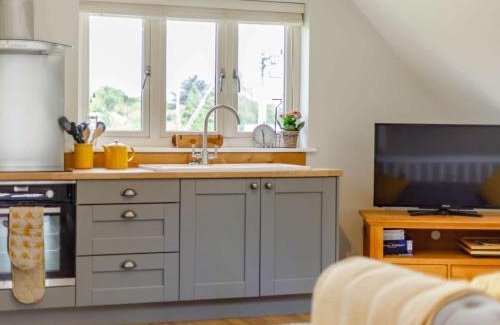 Hereford House | 1 Bed in Hereford 83703