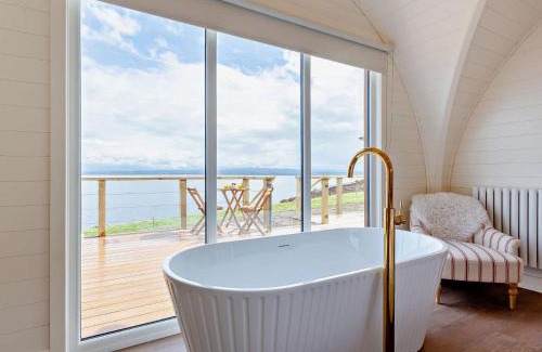 Cromarty Firth House | 1 Bed in Nigg 96065