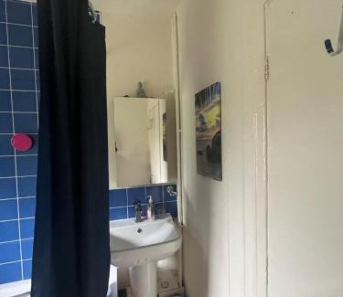 Manchester Apartment | 1 Bed Shared Space