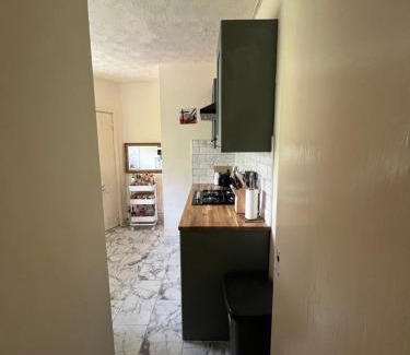 Manchester Apartment | 1 Bed Shared Space