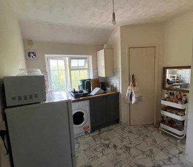 Manchester Apartment | 1 Bed Shared Space