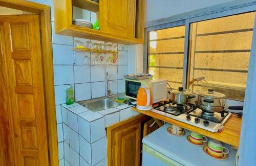 Douala Apartment | 1 Bed Studio Sleeps 2 - Wifi Balcony Parking