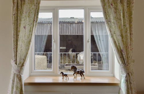 Middlewich Cottage | 1 bedroom accommodation in Byley, near Middlewich