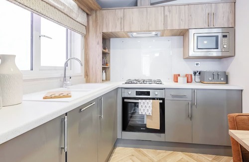 Aberystwyth House | 1 bedroom accommodation in Clarach