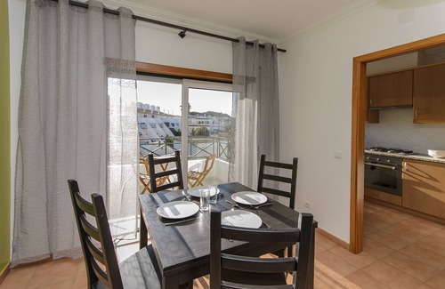 Vale de Carro Apartment | 1 bedroom apartment with terrace and BBQ, 800m from the beach