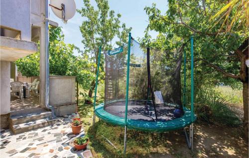 Lopar Apartment | 1 Bedroom Beautiful Apartment In Lopar