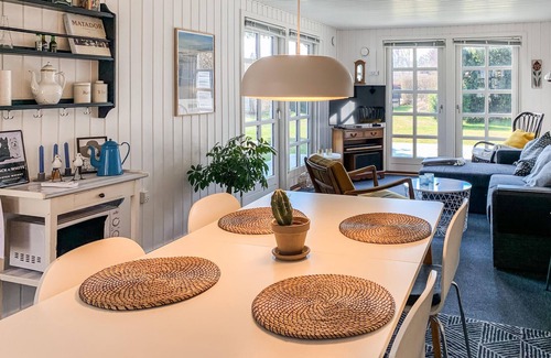 Lyngsbæk Strand House | 1 bedroom beautiful home in Ebeltoft