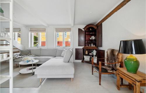 Svaneke House | 1 Bedroom Cozy Home In Svaneke