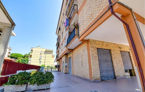 Rezza Apartment | 1 Bedroom Lovely Apartment In Lavagna