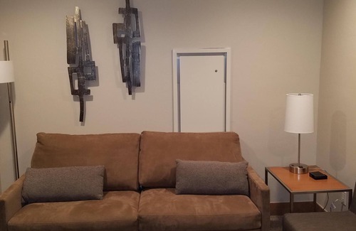 Peak 8 Cabin | 1 Bedroom Master - Grand Colorado Peak 8