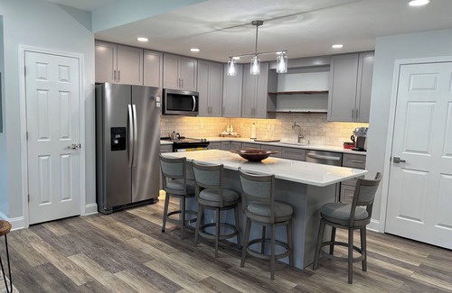 Seymour Apartment | 1 BR Suite Apt near Knoxville & Smoky Mountains.