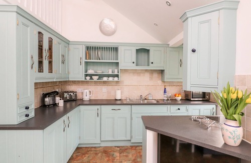 Bugford Cottage | 1 Keepers Cottage, Hillfield Village