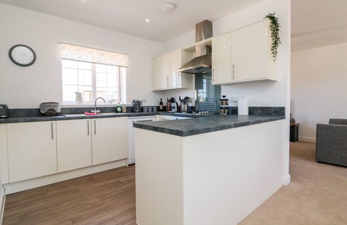 Dunster Cottage | 1 MARSH GARDENS, family friendly, country holiday cottage in Dunster