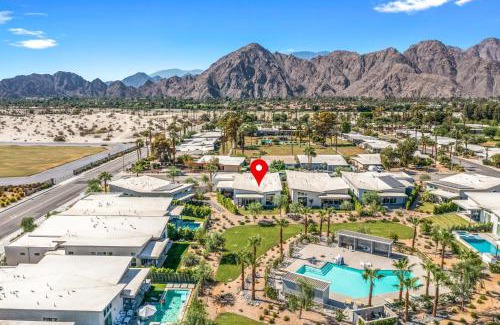 Indian Wells House | 1 mi from Tennis Garden - Corn hole - Pool Access