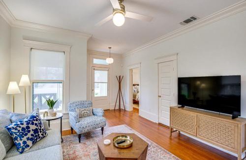 Tyler House | 1 Mi to Downtown Tyler Historic Home with Porch!