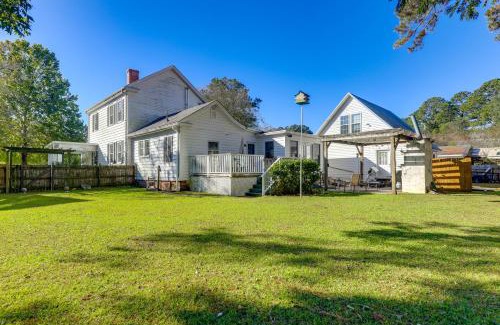 New Bern House | 1 Mi to Historic District! Family Home in New Bern