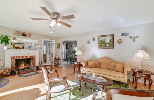Franklin House | 1 Mi to Historic District Mtn-View Franklin Home