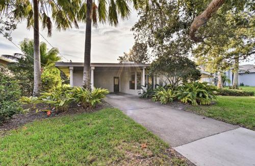 Laurel House | 1 Mi to Nokomis Beach Home with EV Charger