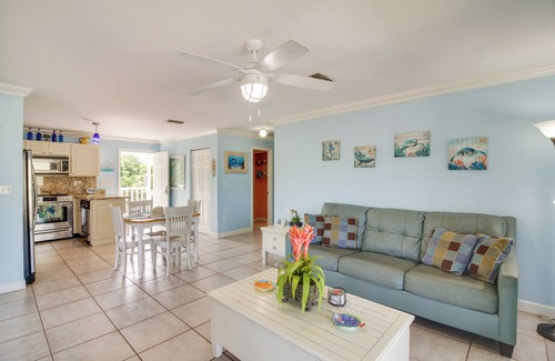 Twin Lakes House | < 1 Mi to Pennekamp: Tranquil Escape w/Dock