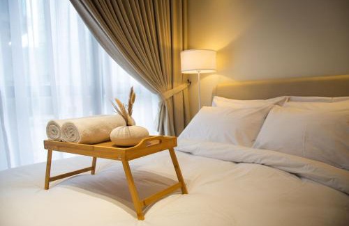 Petaling Jaya Apartment | 1 Mossaz with Skypool by Light House