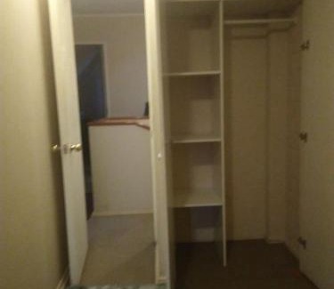 Pudahuel House | 1 o 2 Dormitorios pequeños, 1 baño privado, estacionamiento, cerca aeropuerto, metro Pajaritos