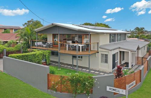 Battery Hill House | 1 Rowell Street Battery Hill QLD