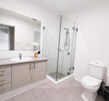 Joondanna House | 1 Sparkling Sanctuary Joondana 3brgarage