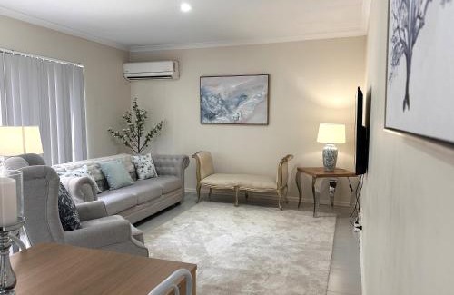 Joondanna House | 1 Sparkling Sanctuary Joondana 3brgarage