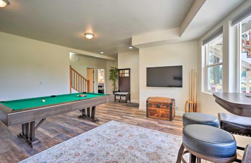 Deschutes River Woods House | 10-Acre Bend Home Less Than 4 Mi to Old Mill District