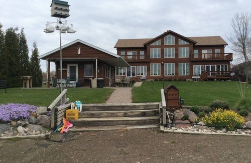 Elysian House | 10 bdrm, 7 bath, cabana, beach, dock, pontoon, games, play ground