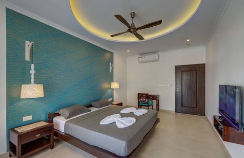 Calangute Hotel | 10 Bedroom Private Pool Villa in Calangute with Jacuzzi, Kids Pool, Mini Golf