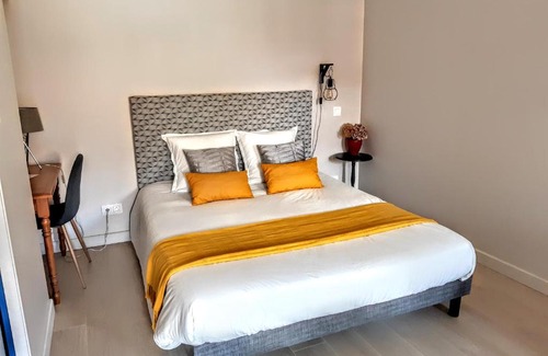 Chaux Bed & Breakfast | 10 Côté Cour