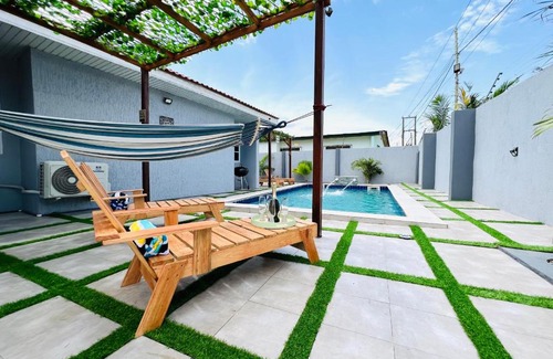 Adenta Villa | 10 Guests Luxurious Villa Pool Hot Tub and Bar
