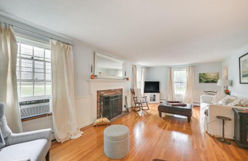 Topsfield House | 10 Mi to Crane Beach Wooded Home Near Boston!