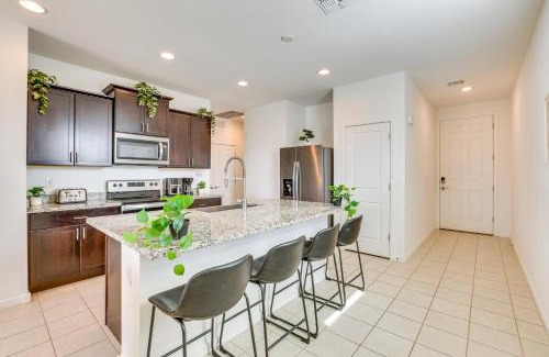 Laveen Village House | 10 Mi to Dtwn Phoenix Chic Family Home