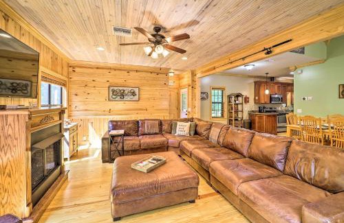 Newland House | 10 Mi to Grandfather Mountain Wolfe Creek Cabin