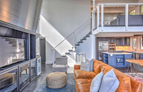 Lake Forest House | 10 Mi to Skiing Tahoe City A-Frame Home