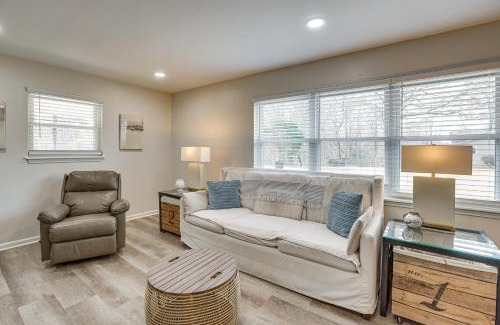 Fultondale House | 10 Mi to UAB Inviting Home with Free Parking and WiFi