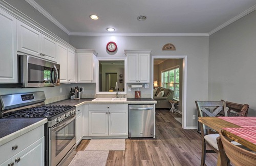 Rutherfordton Cottage | 10 mins to TIEC - Sleeps 6 - Rutherfordton Retreat