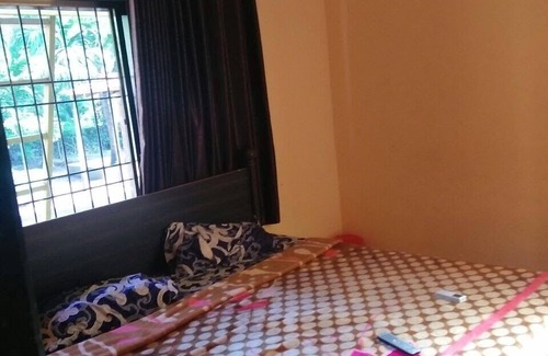 Devbag Hotel | 10 minutes to scuba diving & beach! Home Stay For Family & Groups.