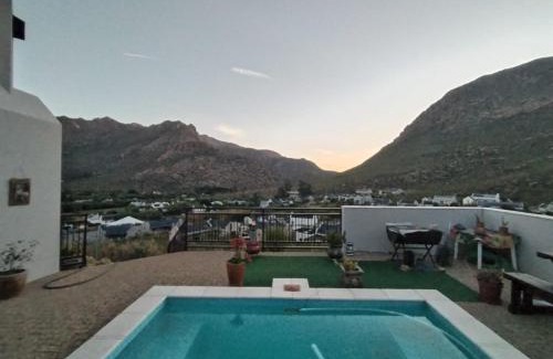 Montagu Apartment | 10 on Waboom