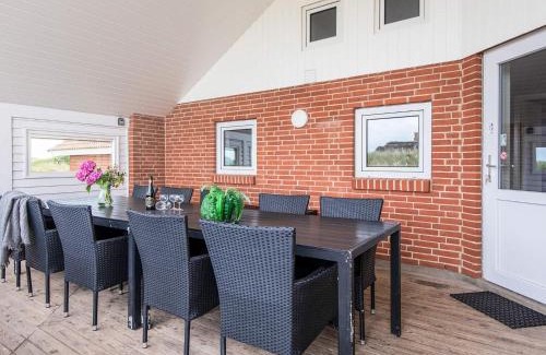 Houvig House | 10 person holiday home in Ringkøbing