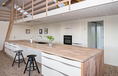 Ronde House | 10 person holiday home in Rønde-By Traum